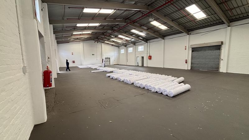 To Let commercial Property for Rent in Maitland Western Cape